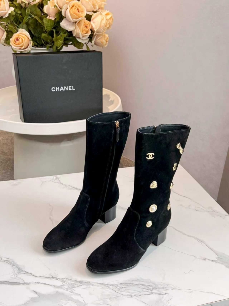 Ch**el boots